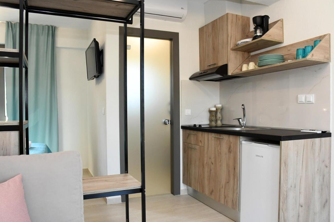 Theano Luxury Suites Nikiti Bagian luar foto